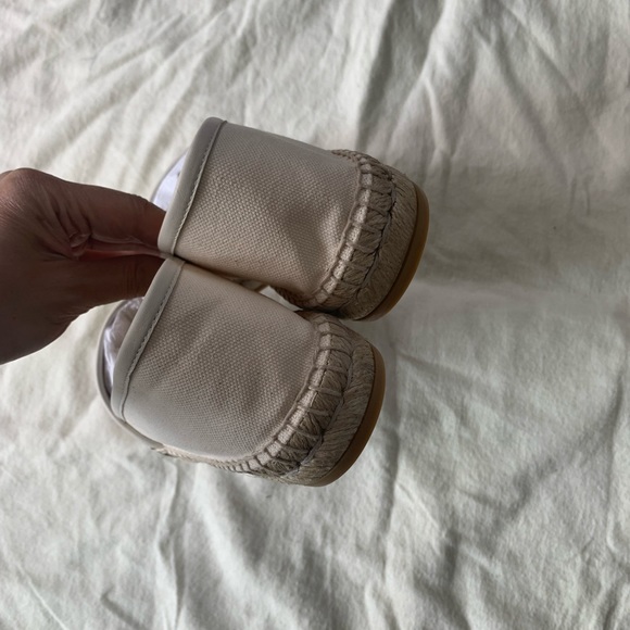 NIB Authentic Gucci Signature Canvas Espadrilles Flats 36 - Picture 7 of 8